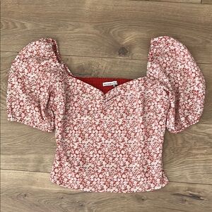 Abercrombie & Fitch Red and White Floral Puff Sleeve Blouse